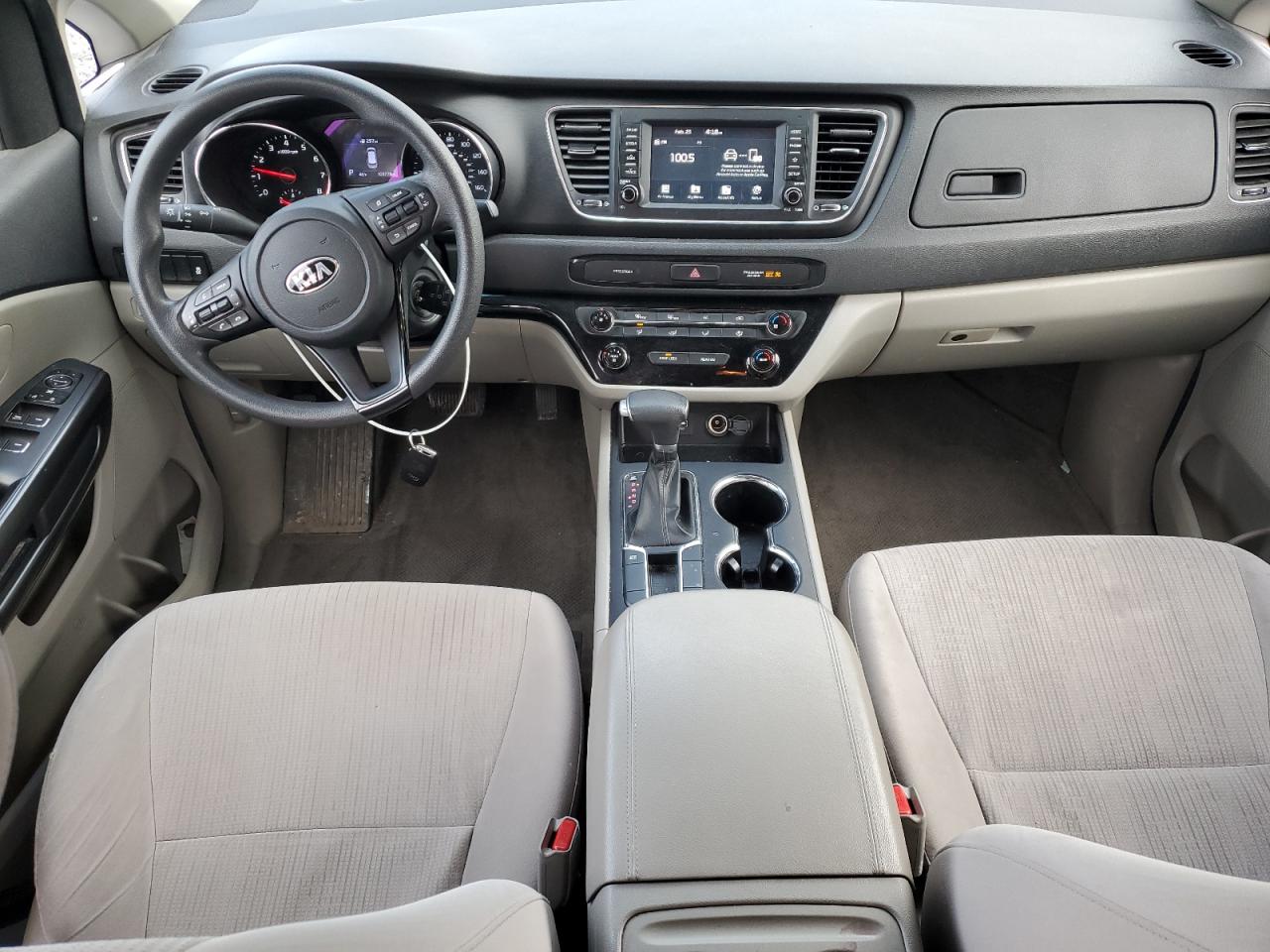 2019 Kia Sedona - Image 8