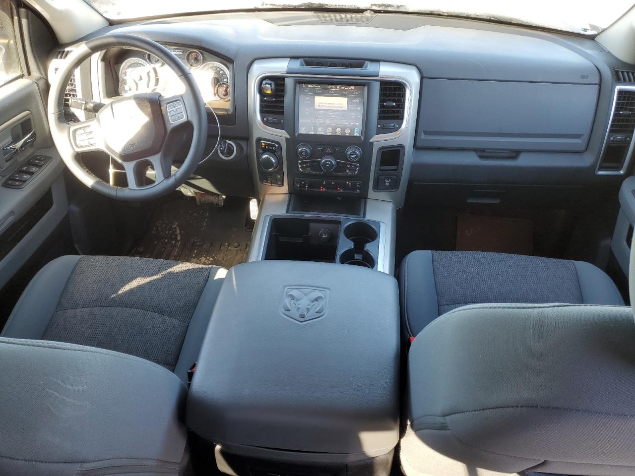 2015 RAM 1500 - Image 8