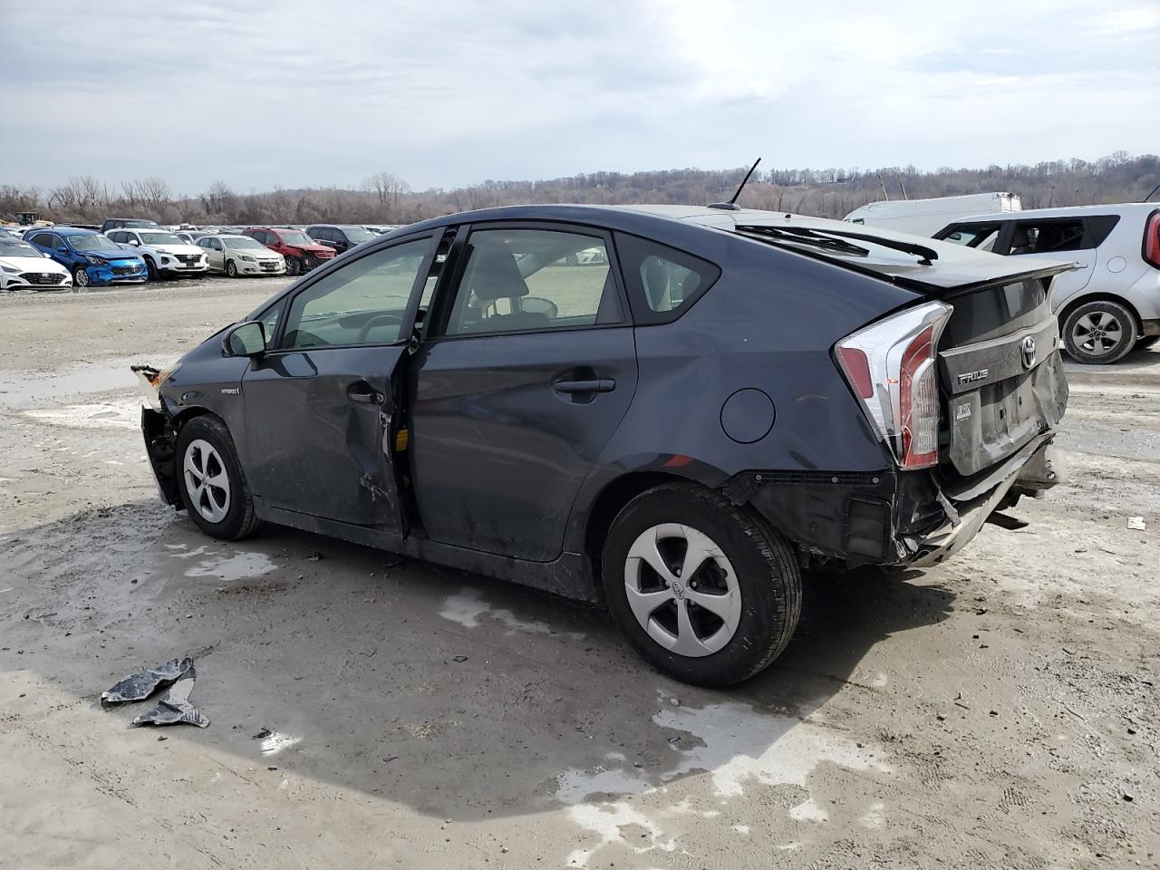 2013 Toyota Prius - Image 2
