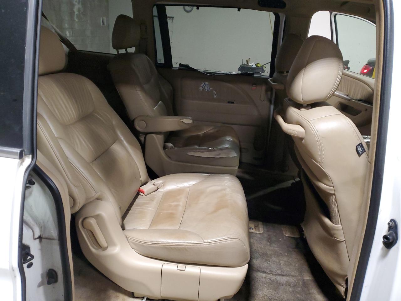 2006 Honda Odyssey - Image 11