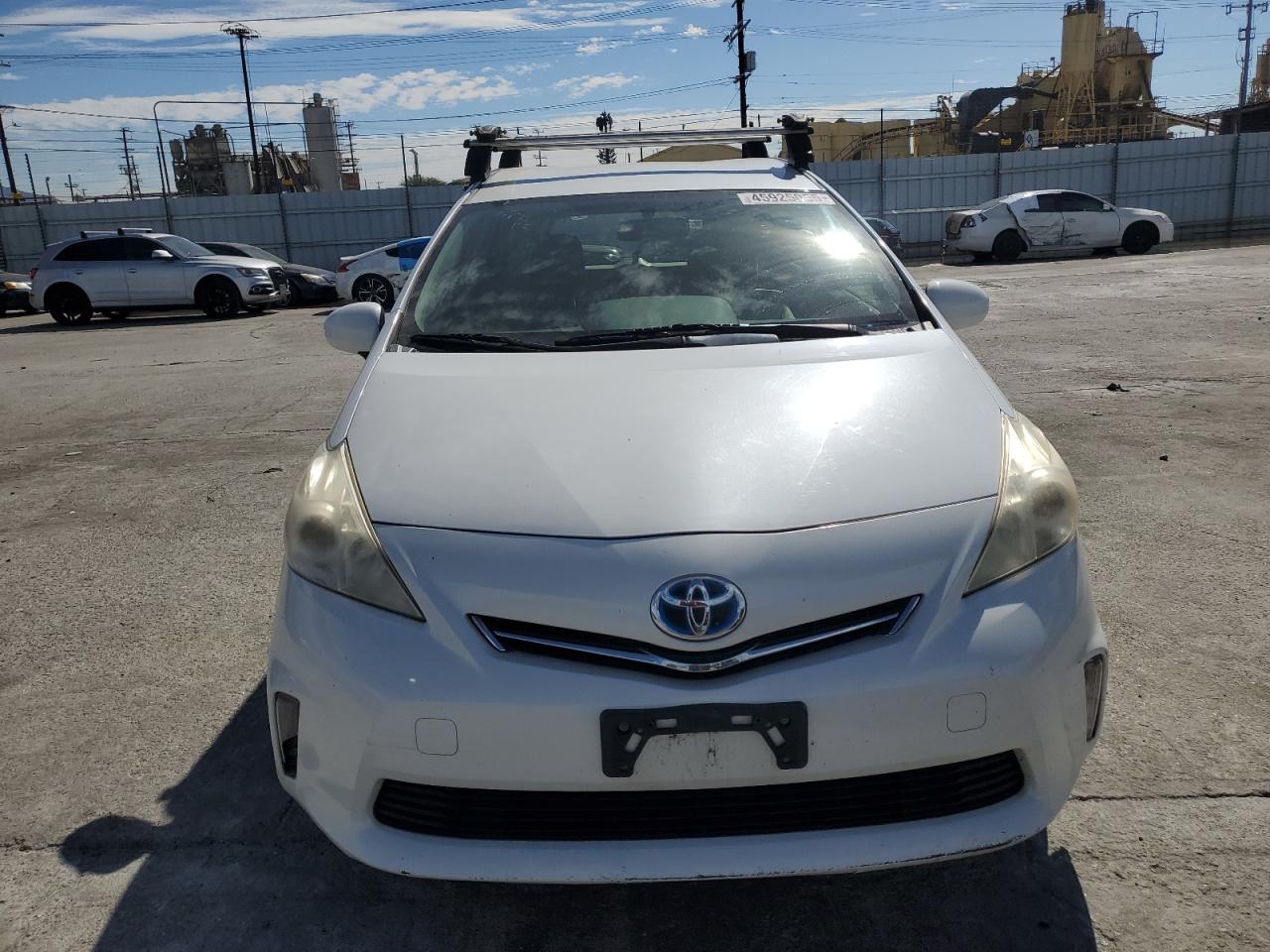2013 Toyota Prius - Image 5