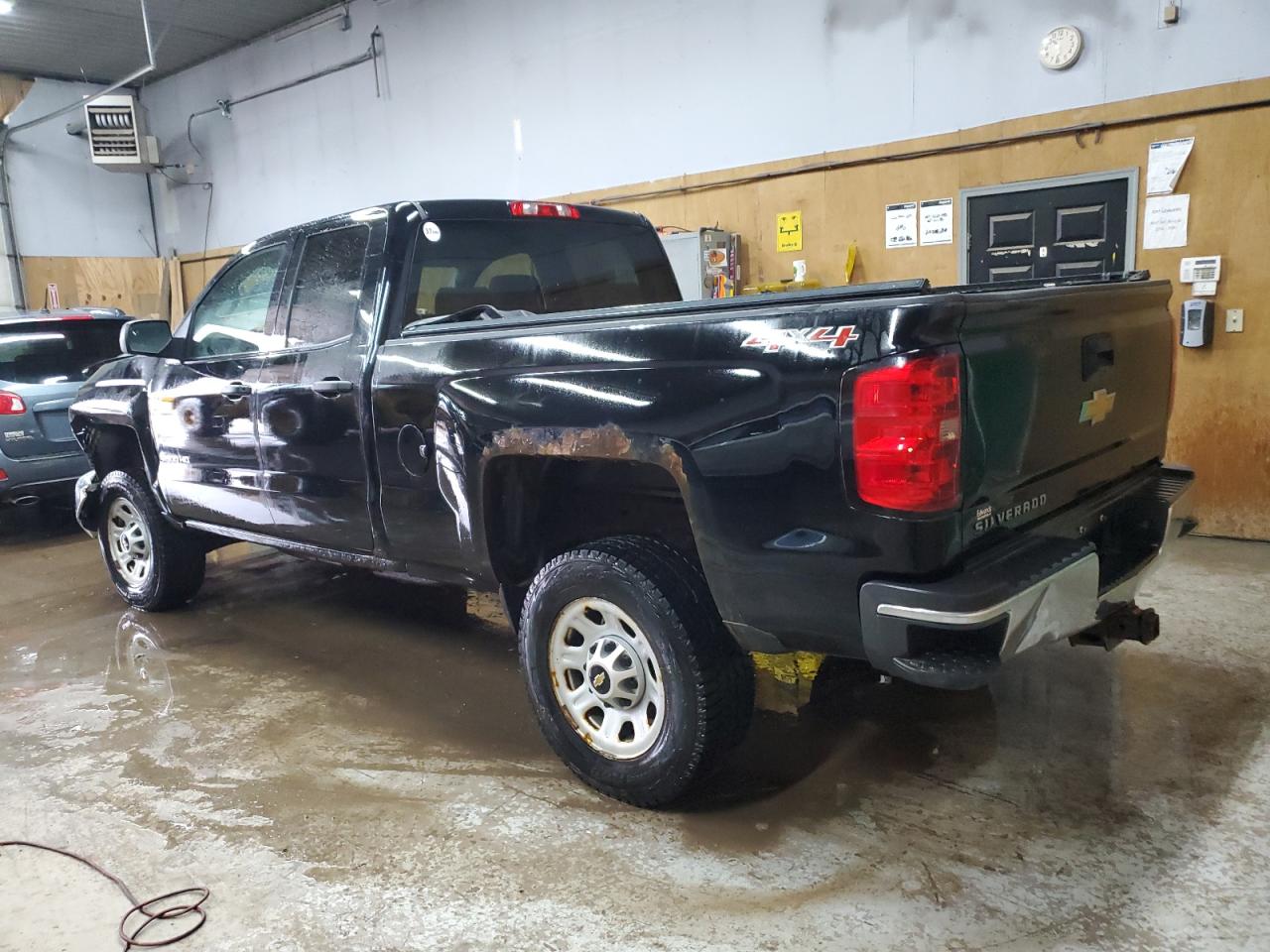 2015 Chevrolet Silverado - Image 2