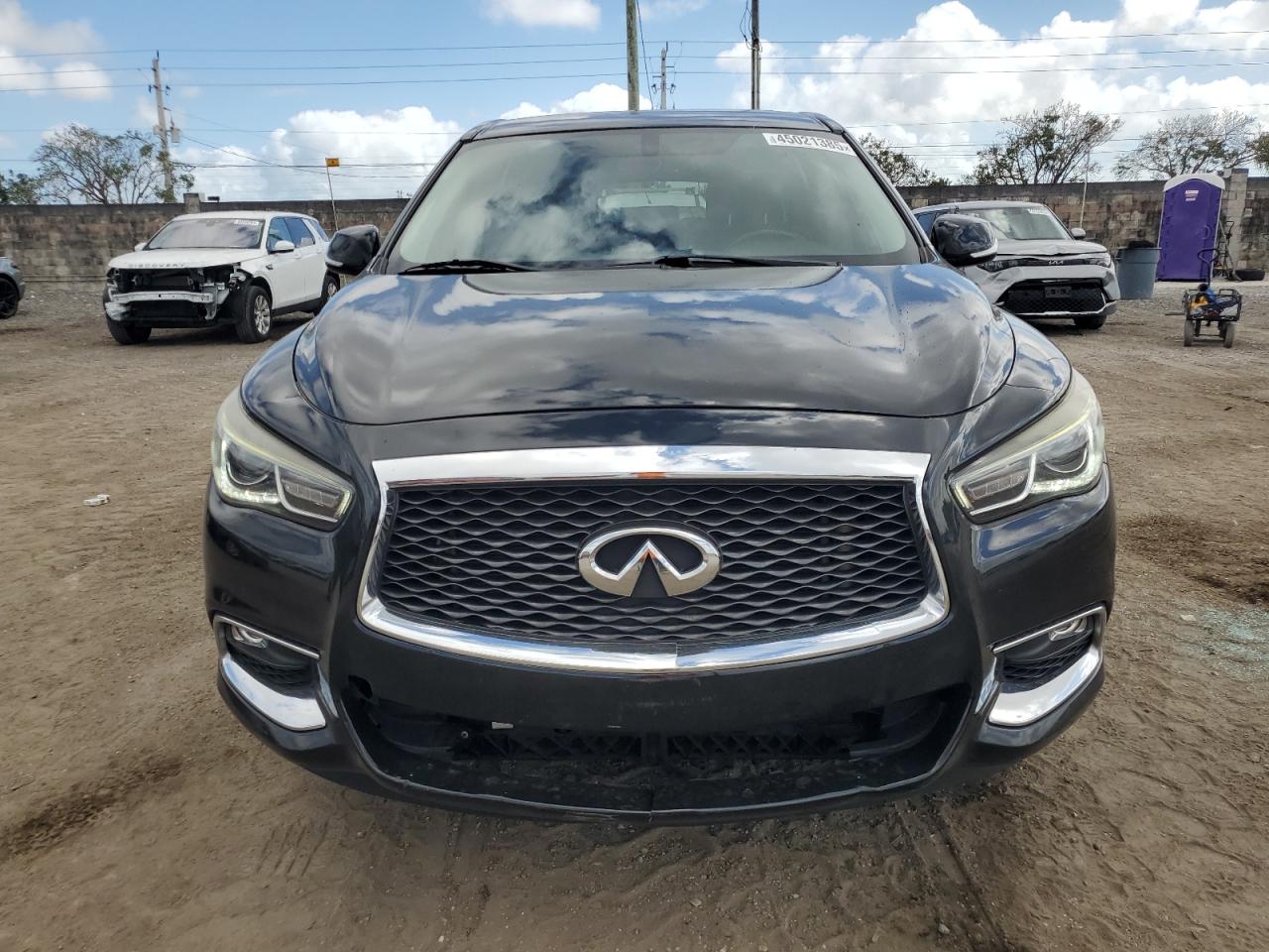 2018 Infiniti QX60 - Image 5