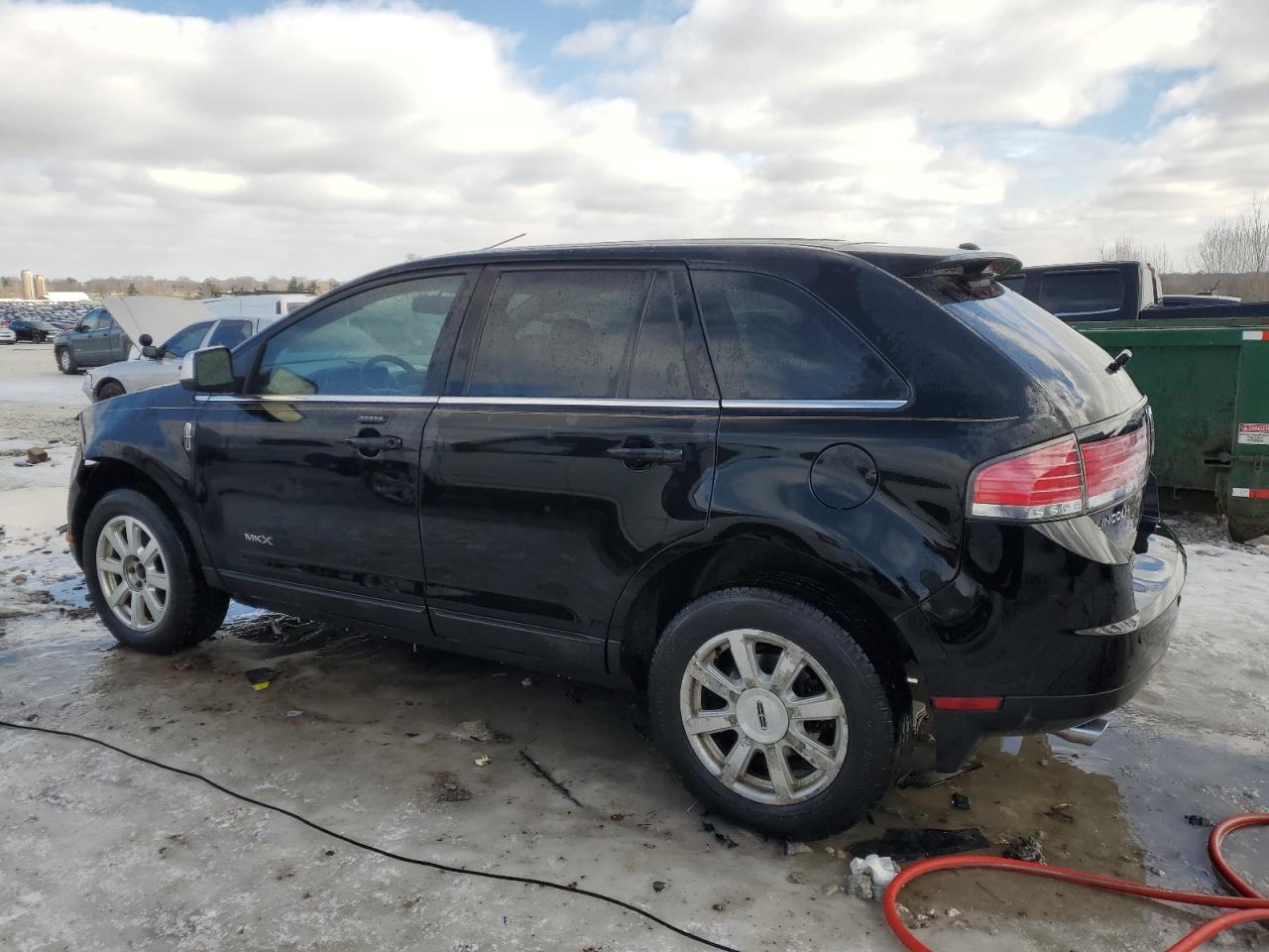 2008 Lincoln MKX - Image 2
