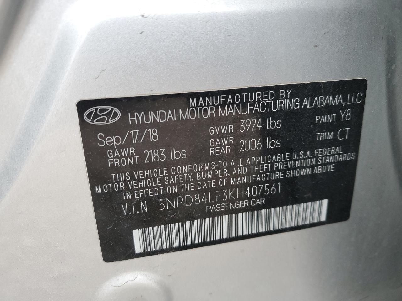 2019 Hyundai Elantra - Image 12