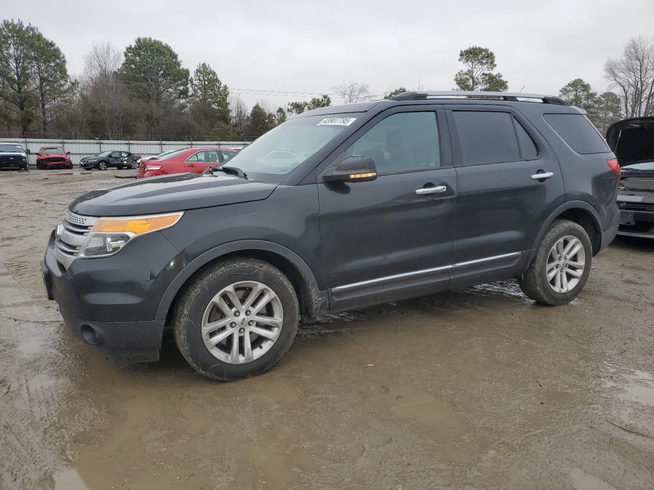 2015 Ford Explorer - Image 1