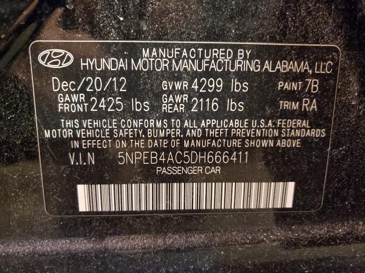 2013 Hyundai Sonata - Image 12