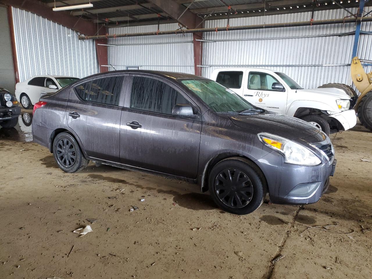 2015 Nissan Versa - Image 4