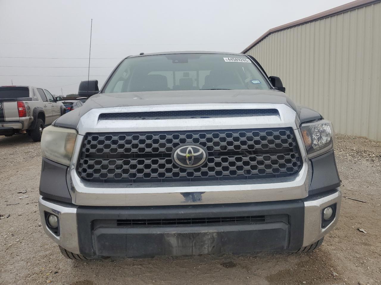 2018 Toyota Tundra - Image 5