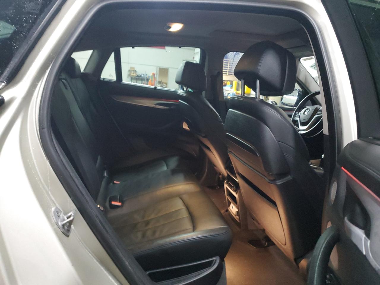 2015 BMW X6 - Image 11