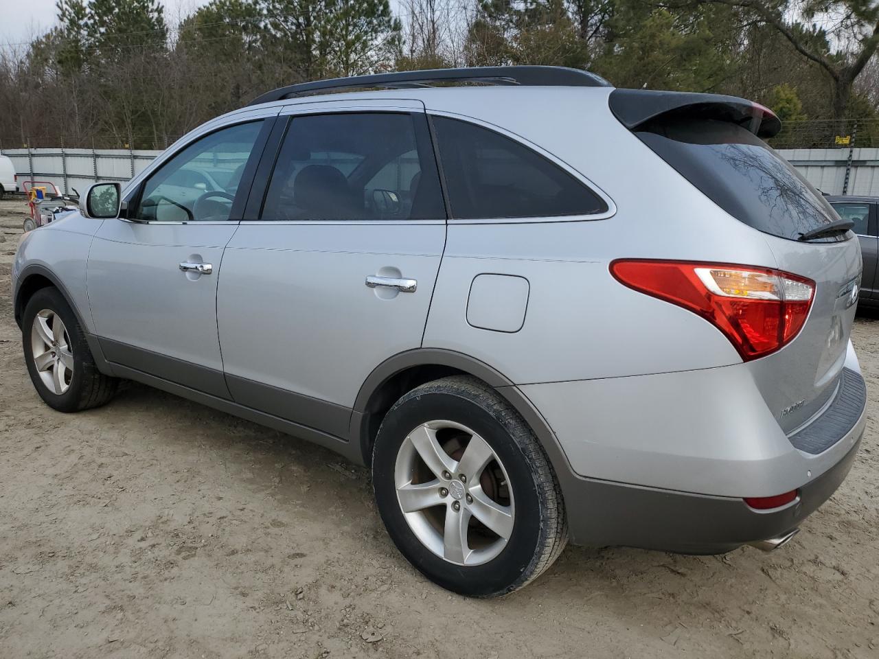 2008 Hyundai Veracruz - Image 2