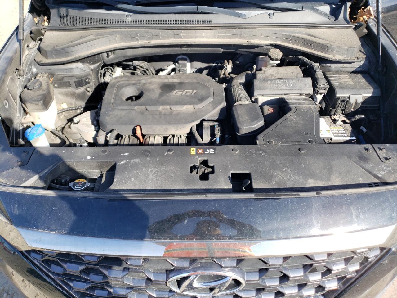 2019 Hyundai Santa Fe - Image 12