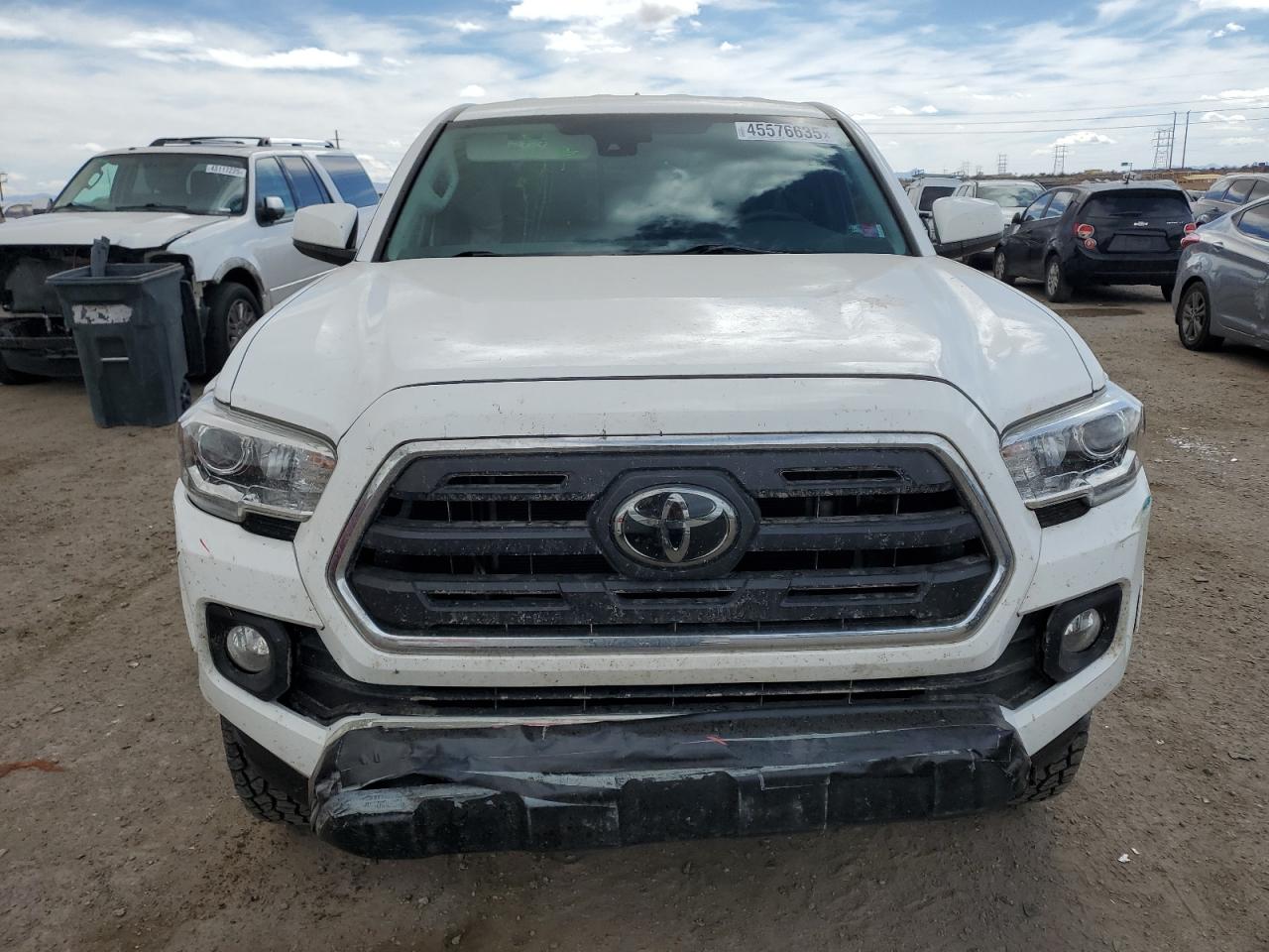 2018 Toyota Tacoma - Image 5