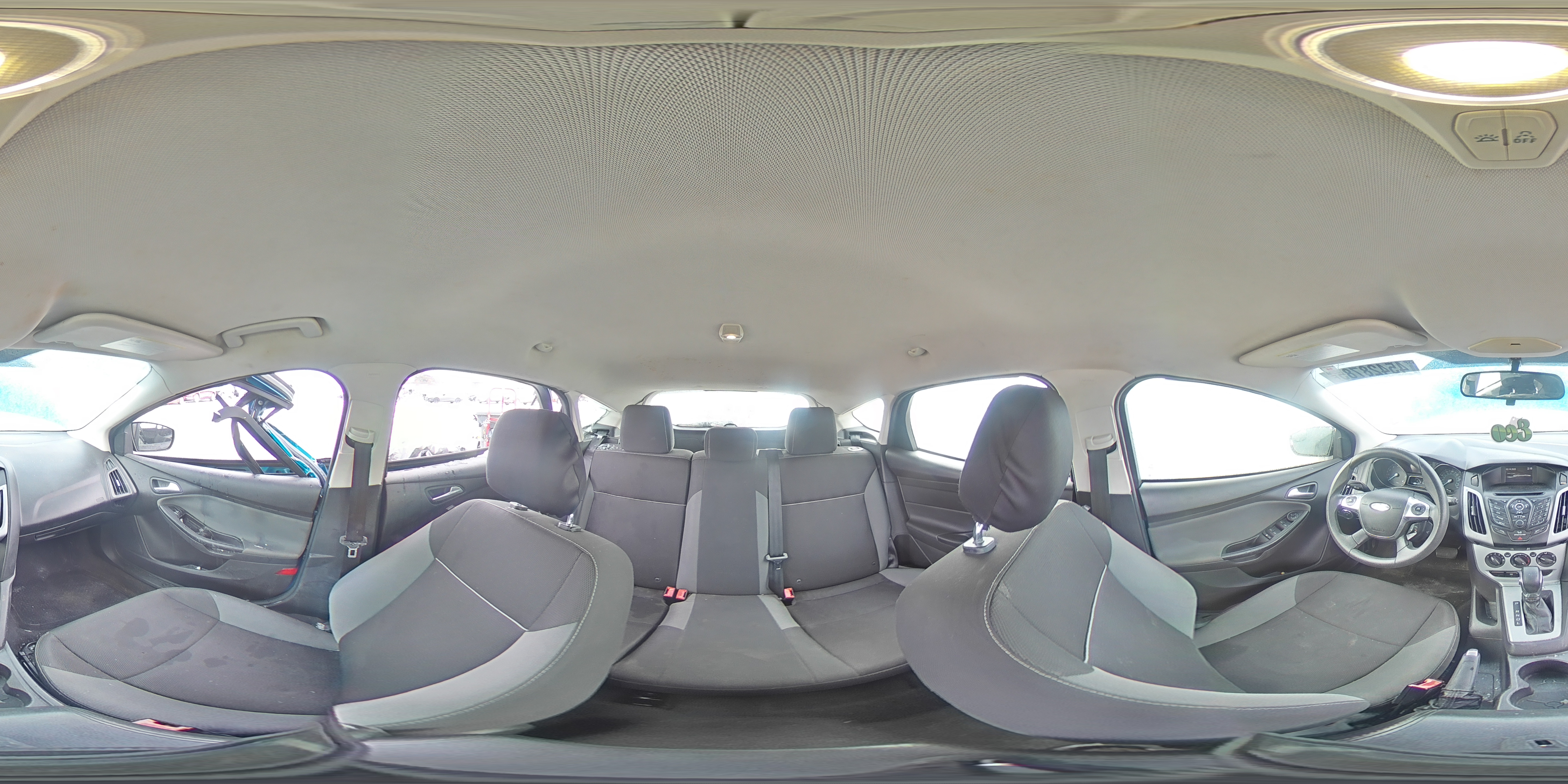 2012 Ford Focus - Image 13