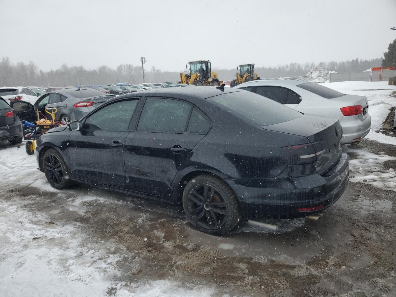 2015 Volkswagen Jetta - Image 2