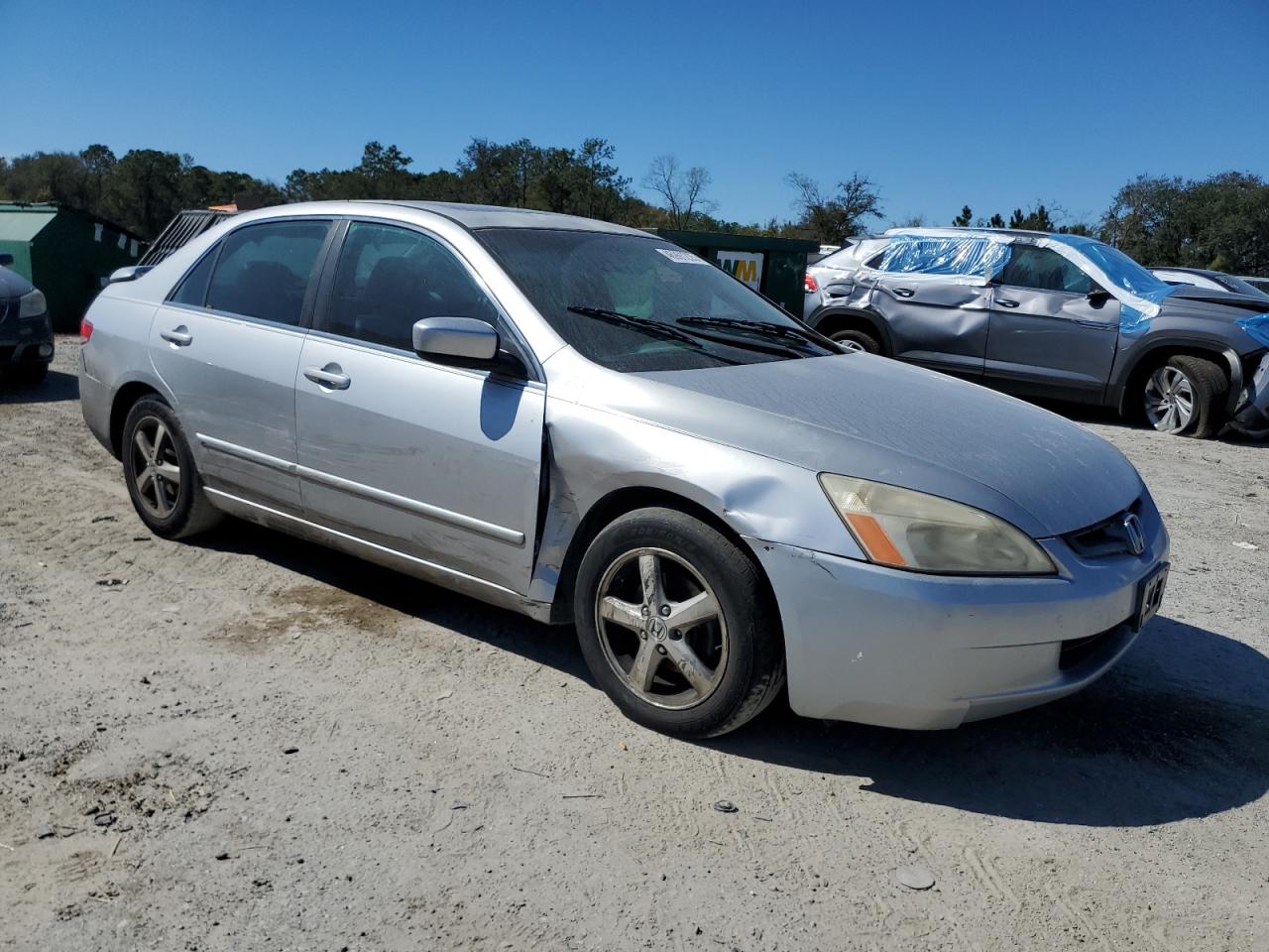 2004 Honda Accord - Image 4