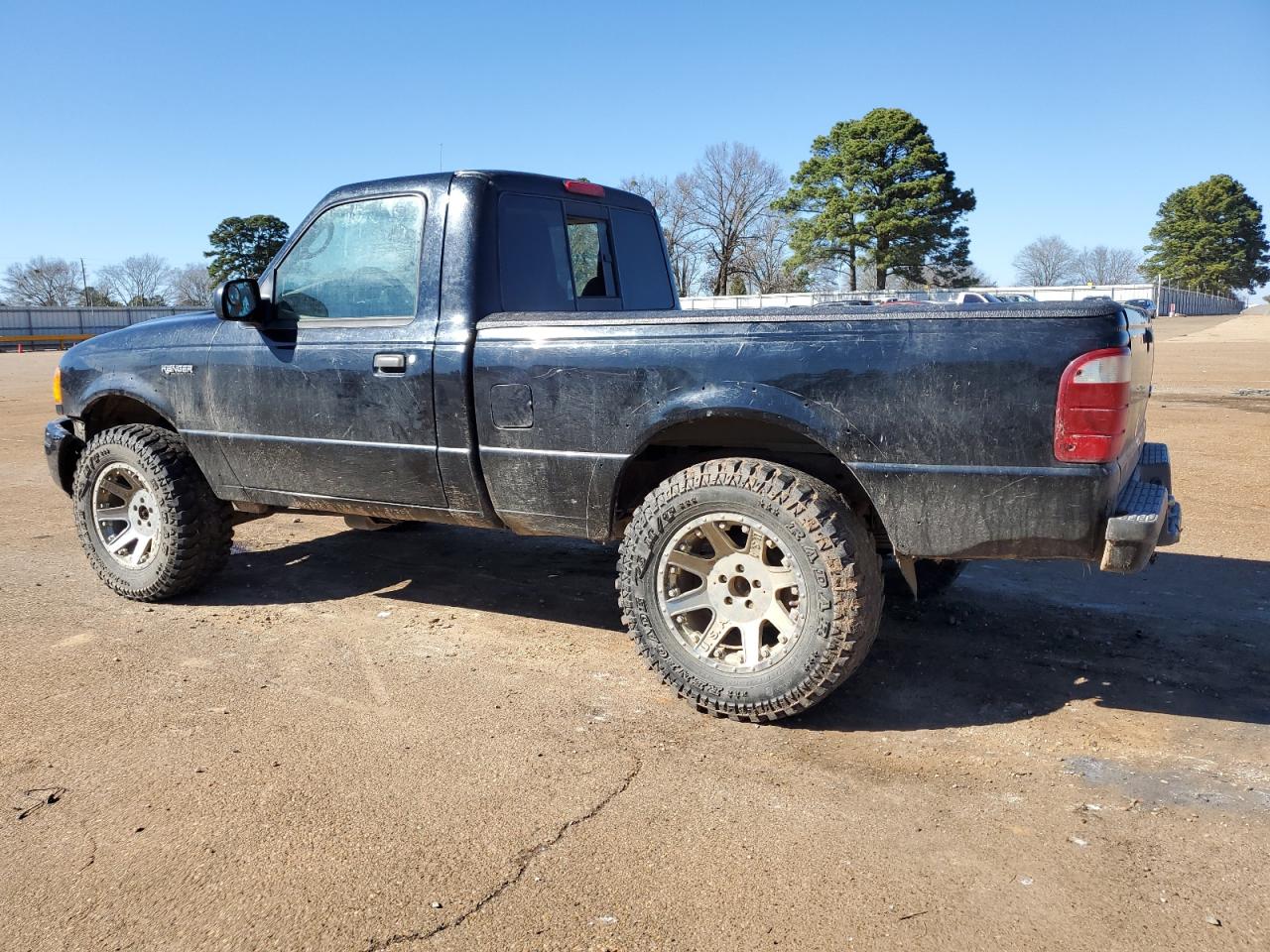 2004 Ford Ranger - Image 2