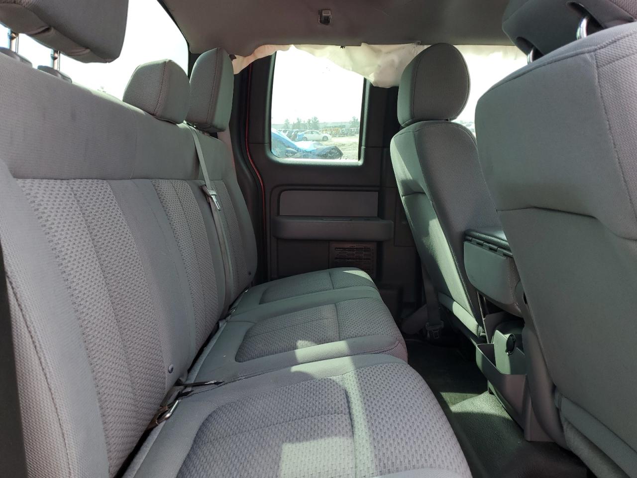 2013 Ford F-150 - Image 11