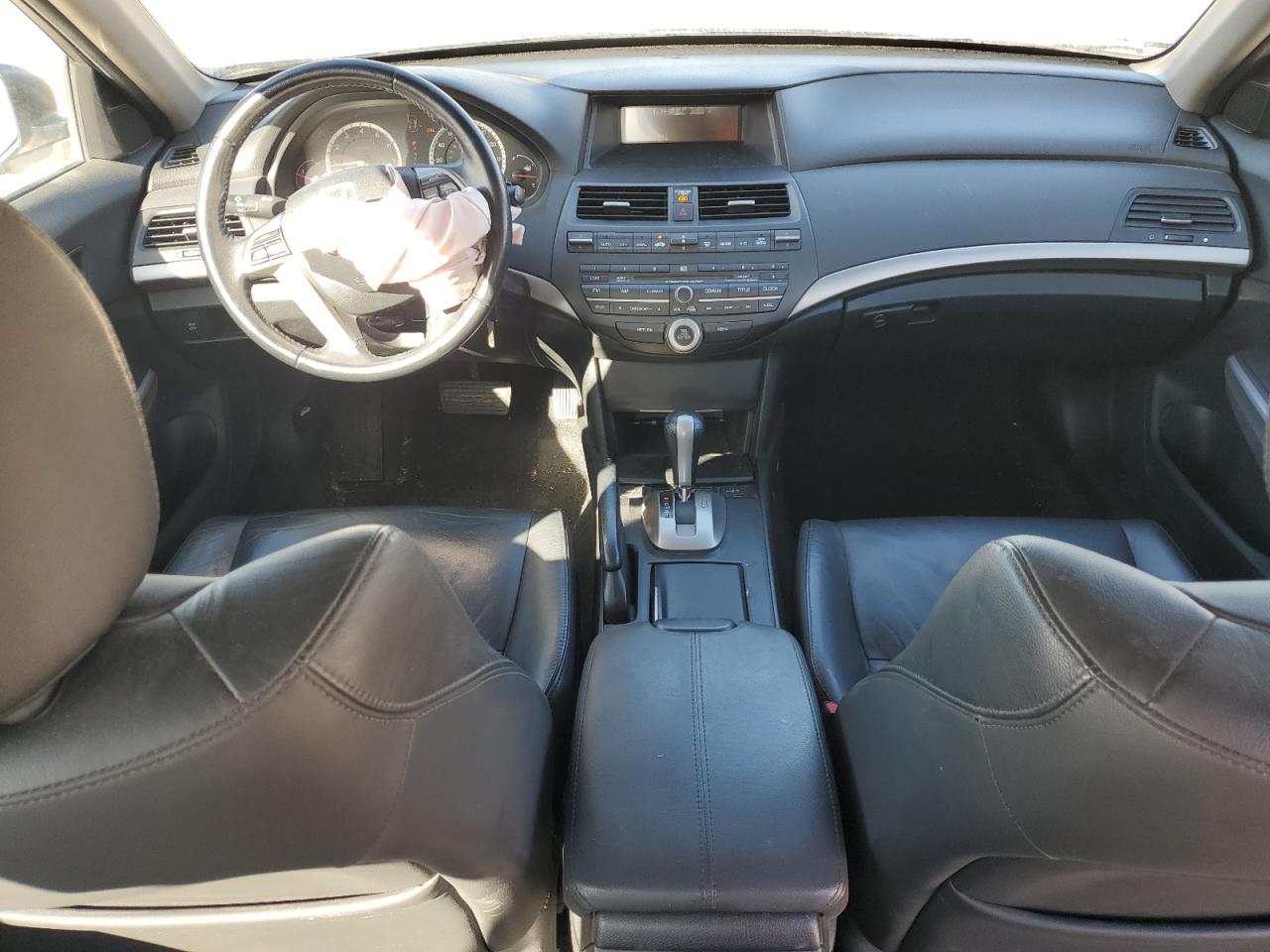 2009 Honda Accord - Image 8