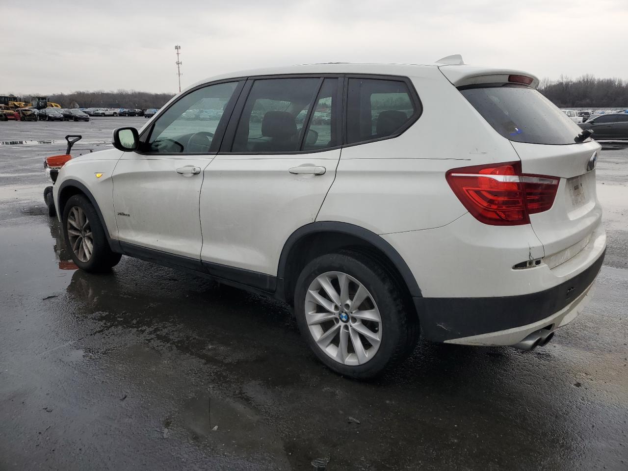 2014 BMW X3 - Image 2