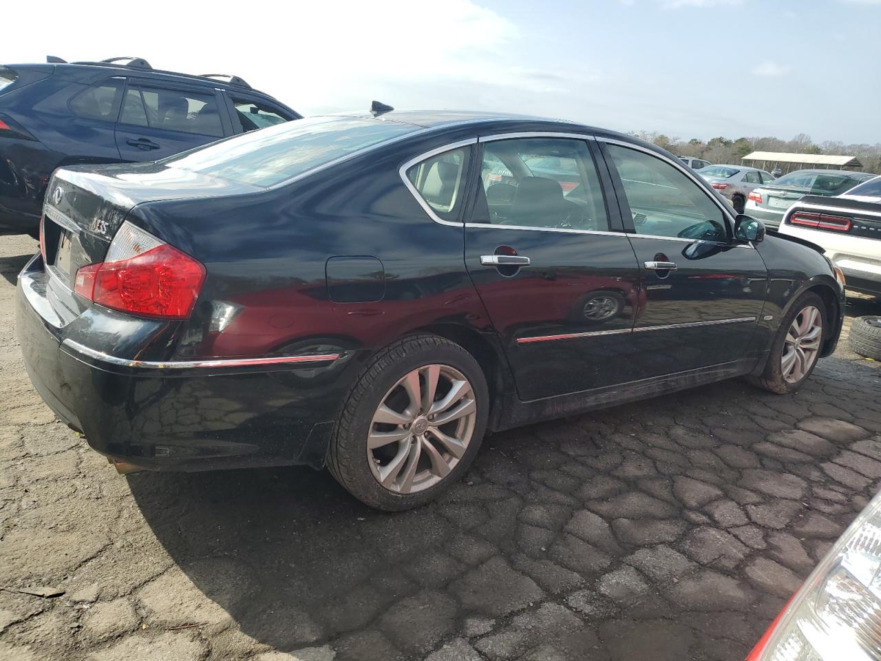 2009 Infiniti M - Image 3