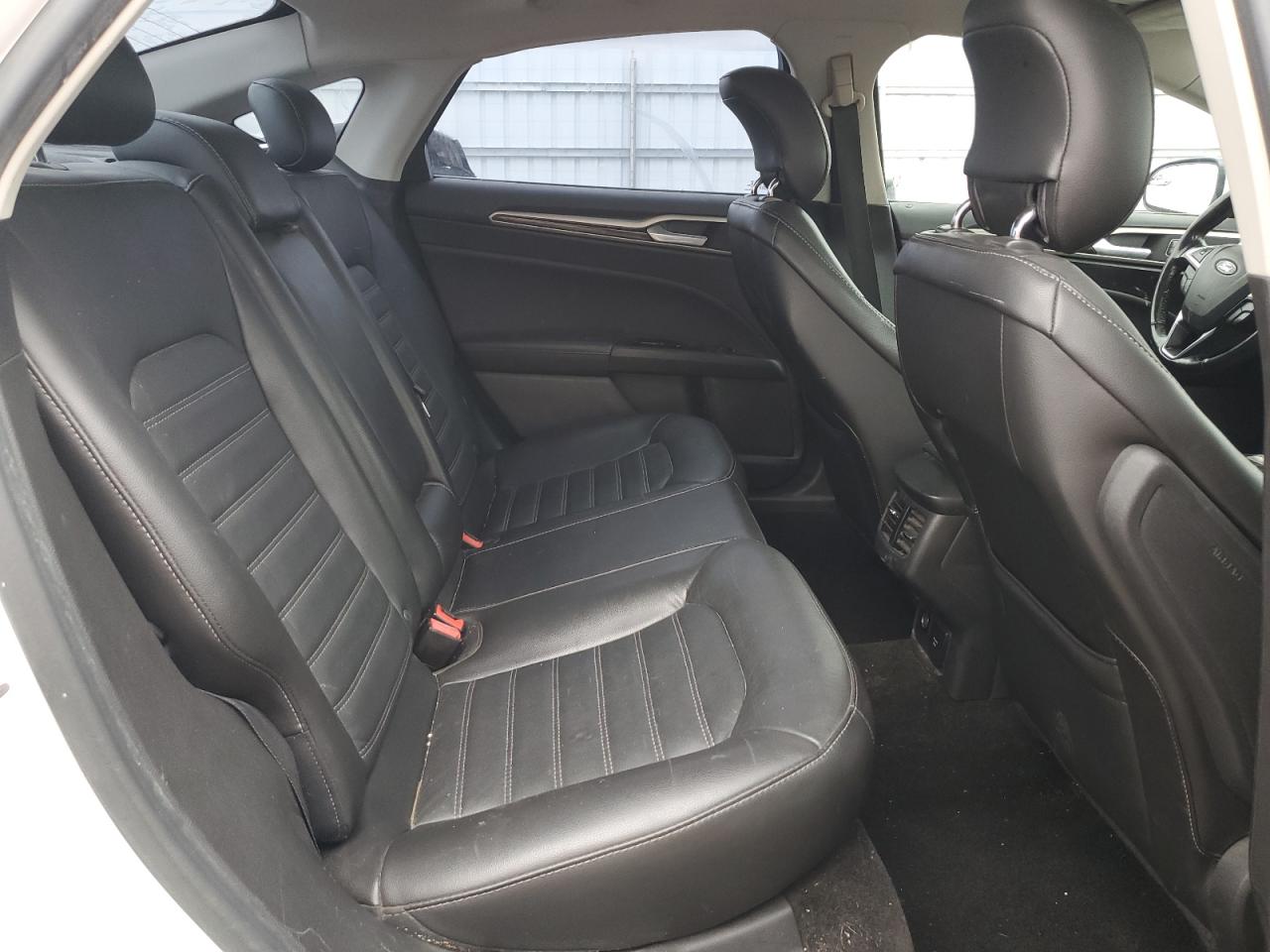 2014 Ford Fusion - Image 10