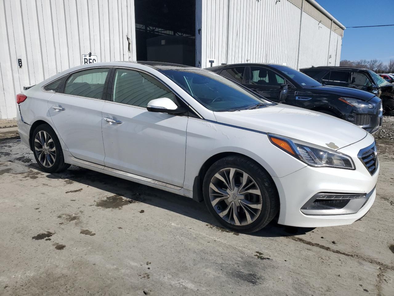 2015 Hyundai Sonata - Image 4
