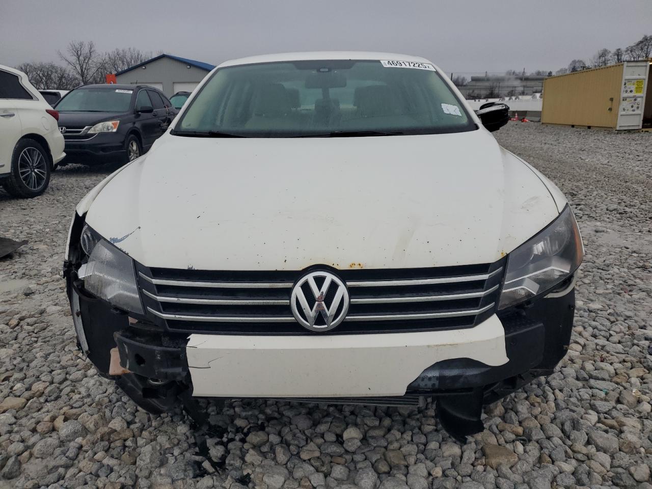2014 Volkswagen Passat - Image 5