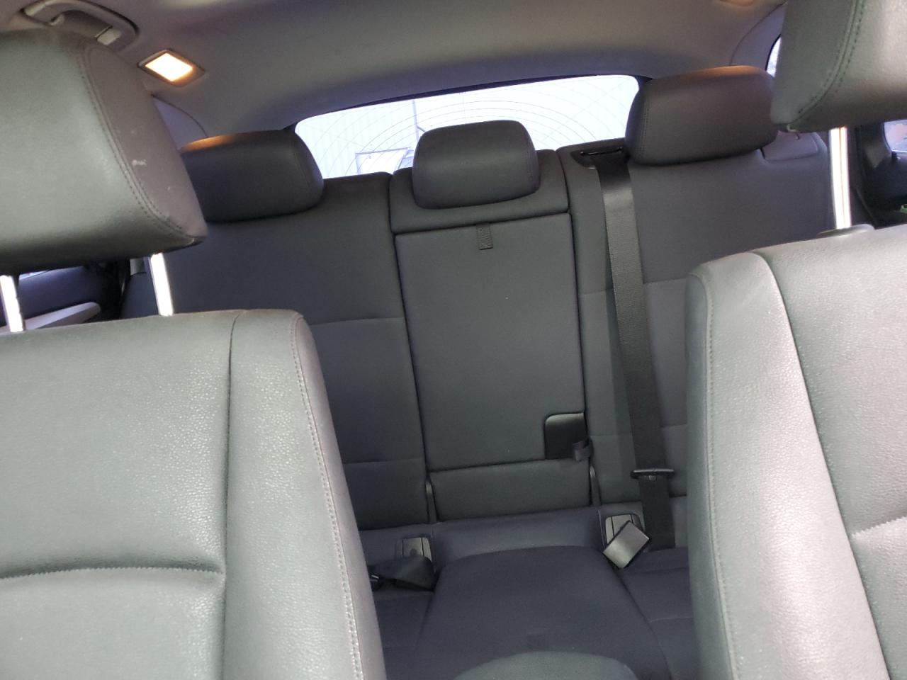 2015 BMW X1 - Image 10