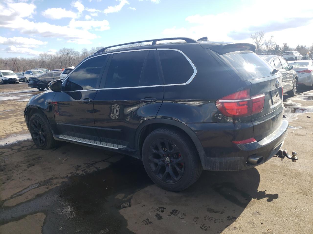2013 BMW X5 - Image 2