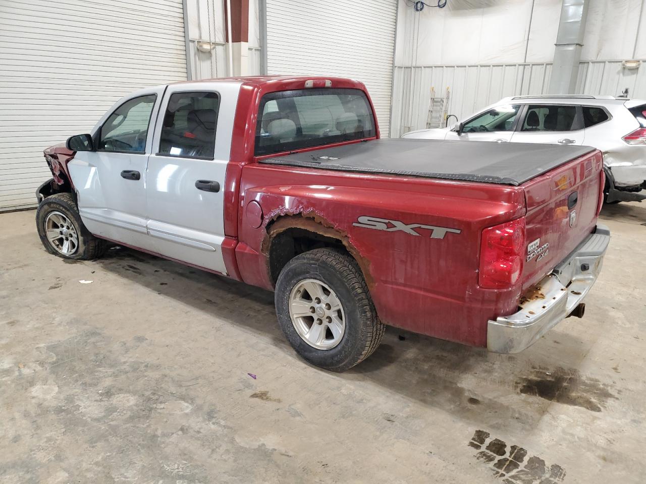 2008 Dodge Dakota - Image 2
