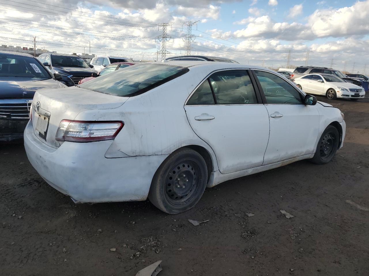 2011 Toyota Camry - Image 3