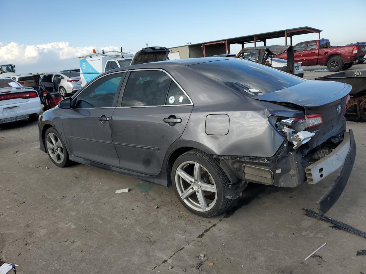2014 Toyota Camry - Image 2