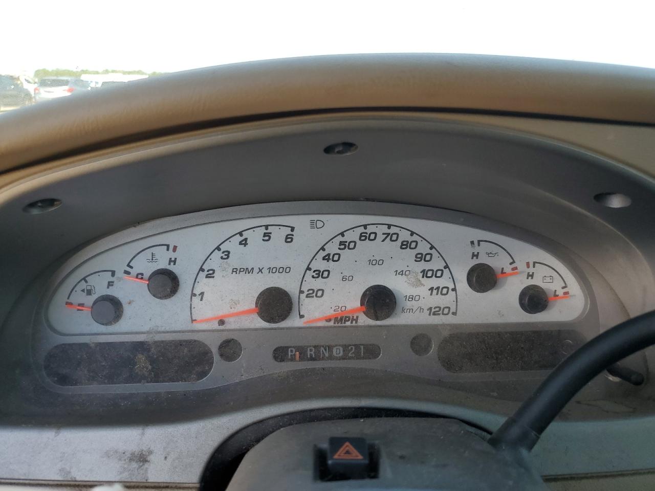2004 Ford Explorer - Image 9