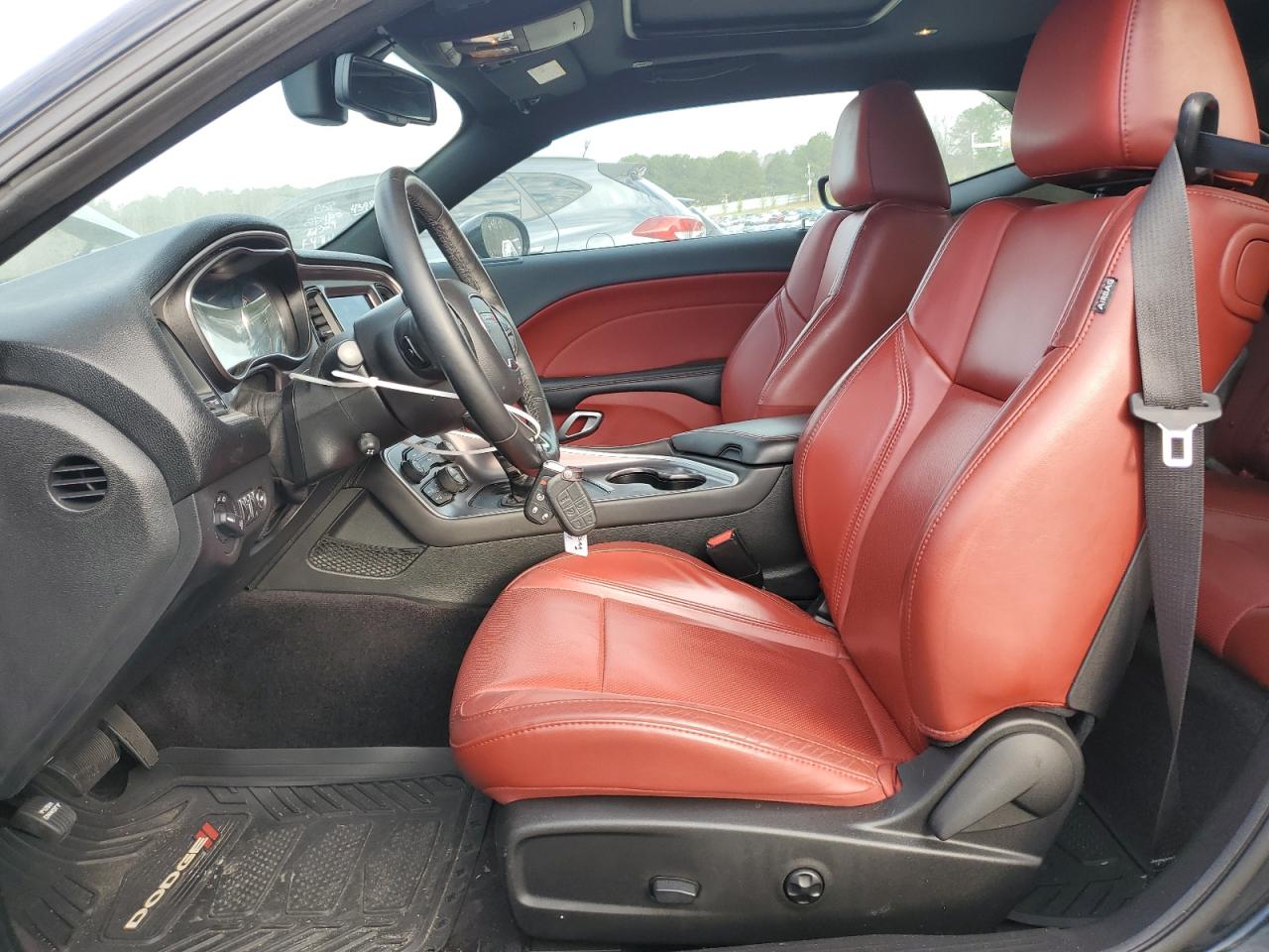 2019 Dodge Challenger - Image 7
