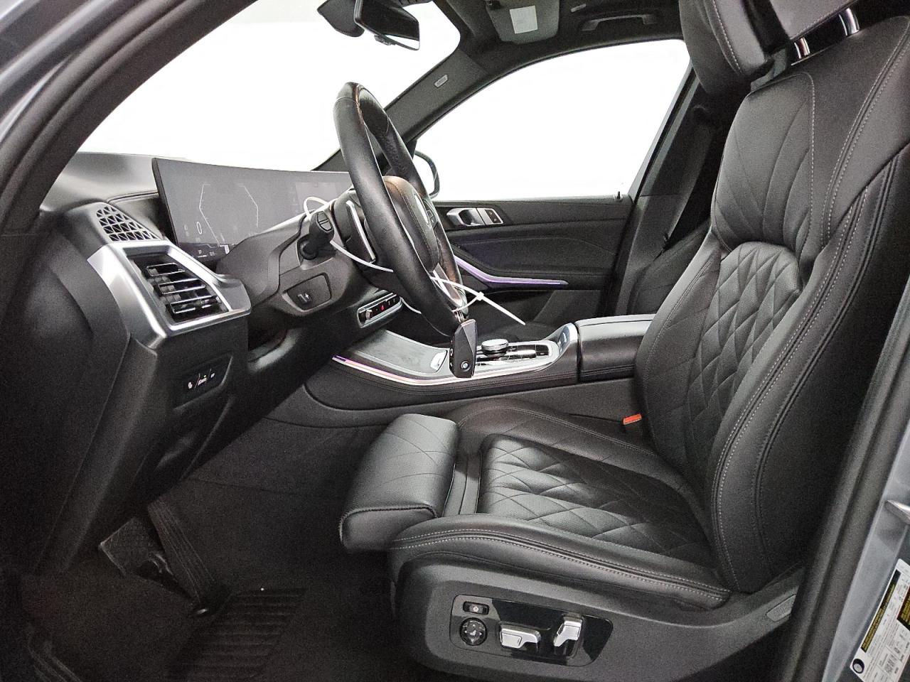 2024 BMW X5 - Image 7
