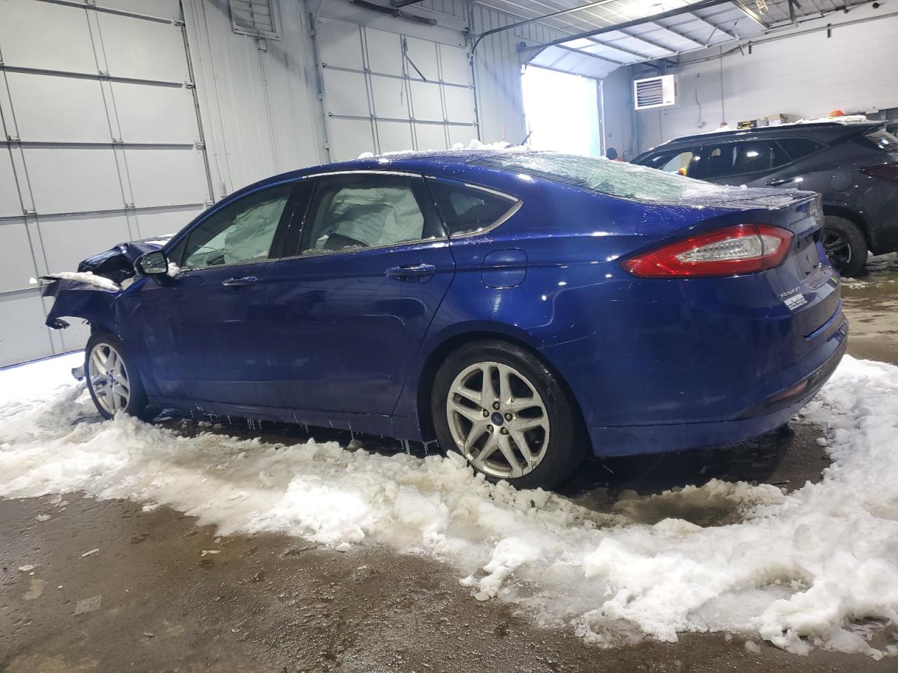 2016 Ford Fusion - Image 2