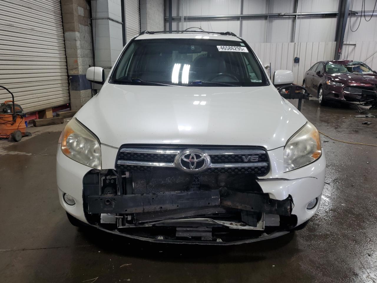 2007 Toyota RAV 4 - Image 5