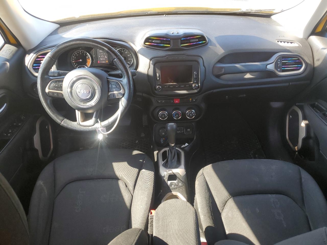2016 Jeep Renegade - Image 8