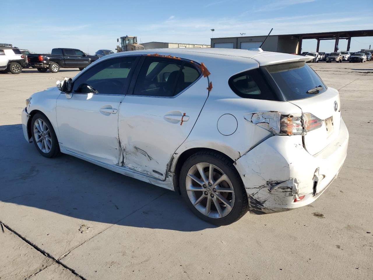 2012 Lexus CT - Image 2