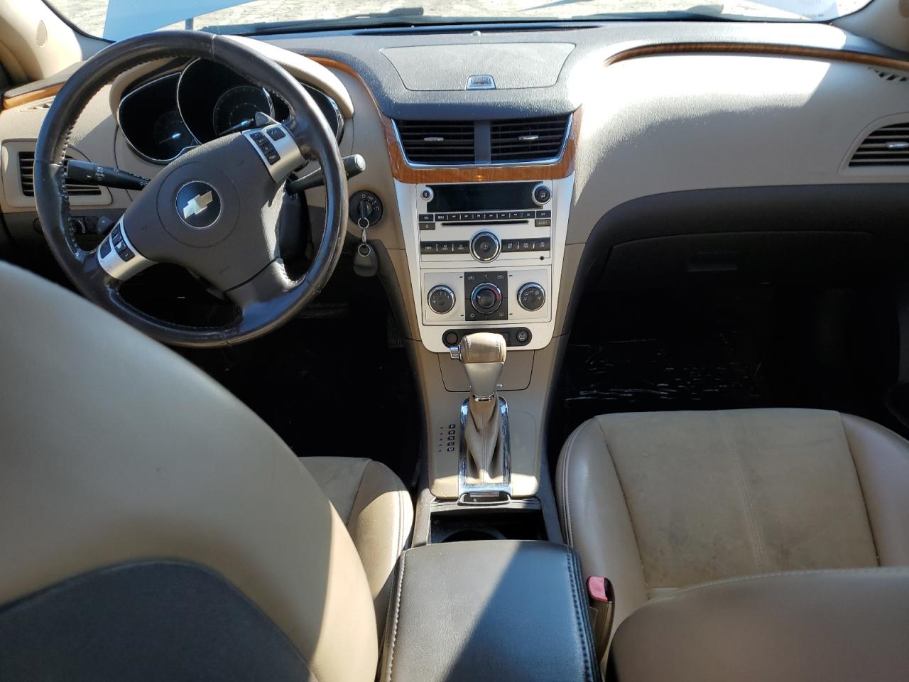 2009 Chevrolet Malibu - Image 8