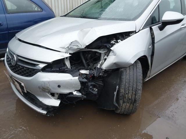 2016 VAUXHALL ASTRA DESI