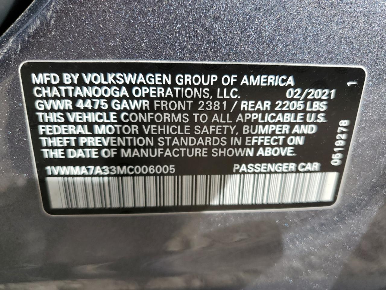 2021 Volkswagen Passat - Image 13
