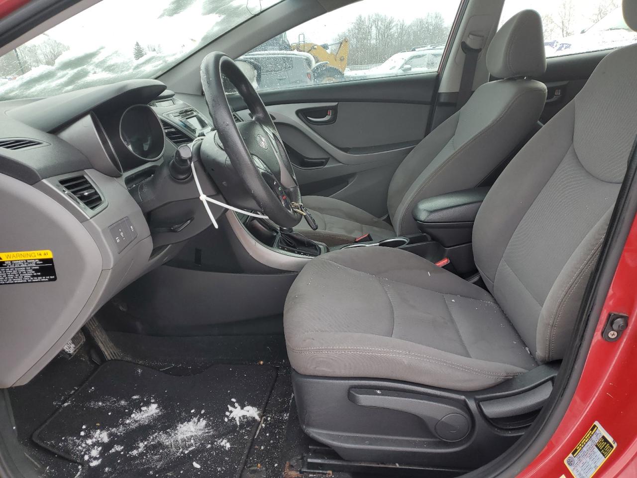 2015 Hyundai Elantra - Image 7