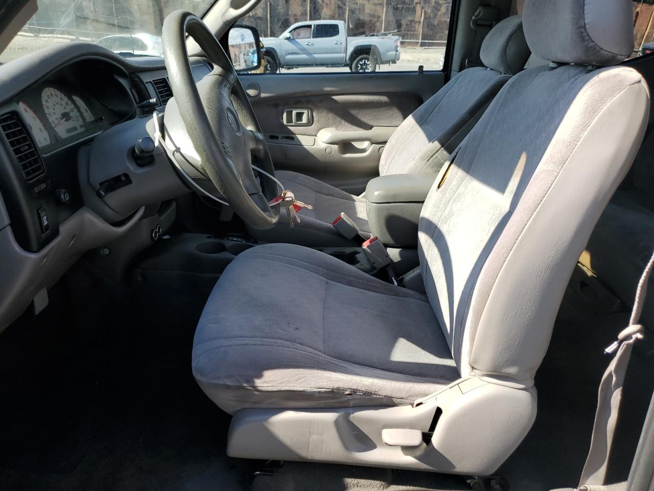 2002 Toyota Tacoma - Image 7