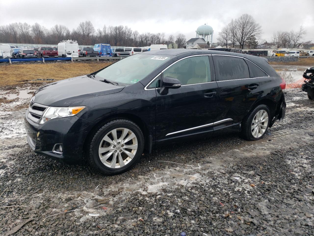 2014 Toyota Venza - Image 1