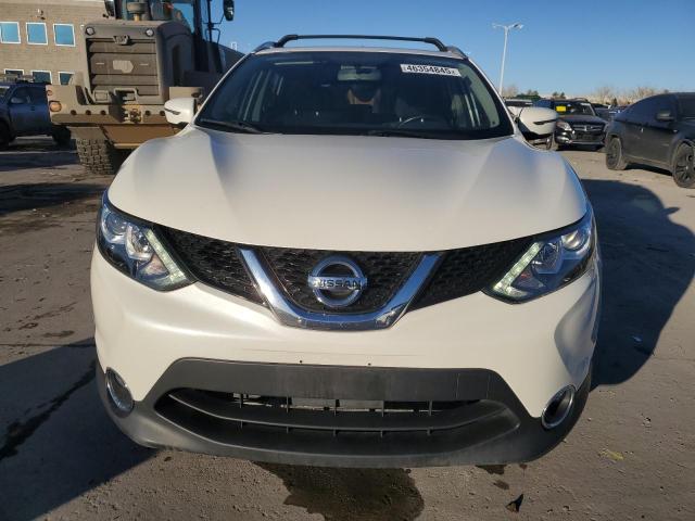  NISSAN ROGUE 2017 Белы