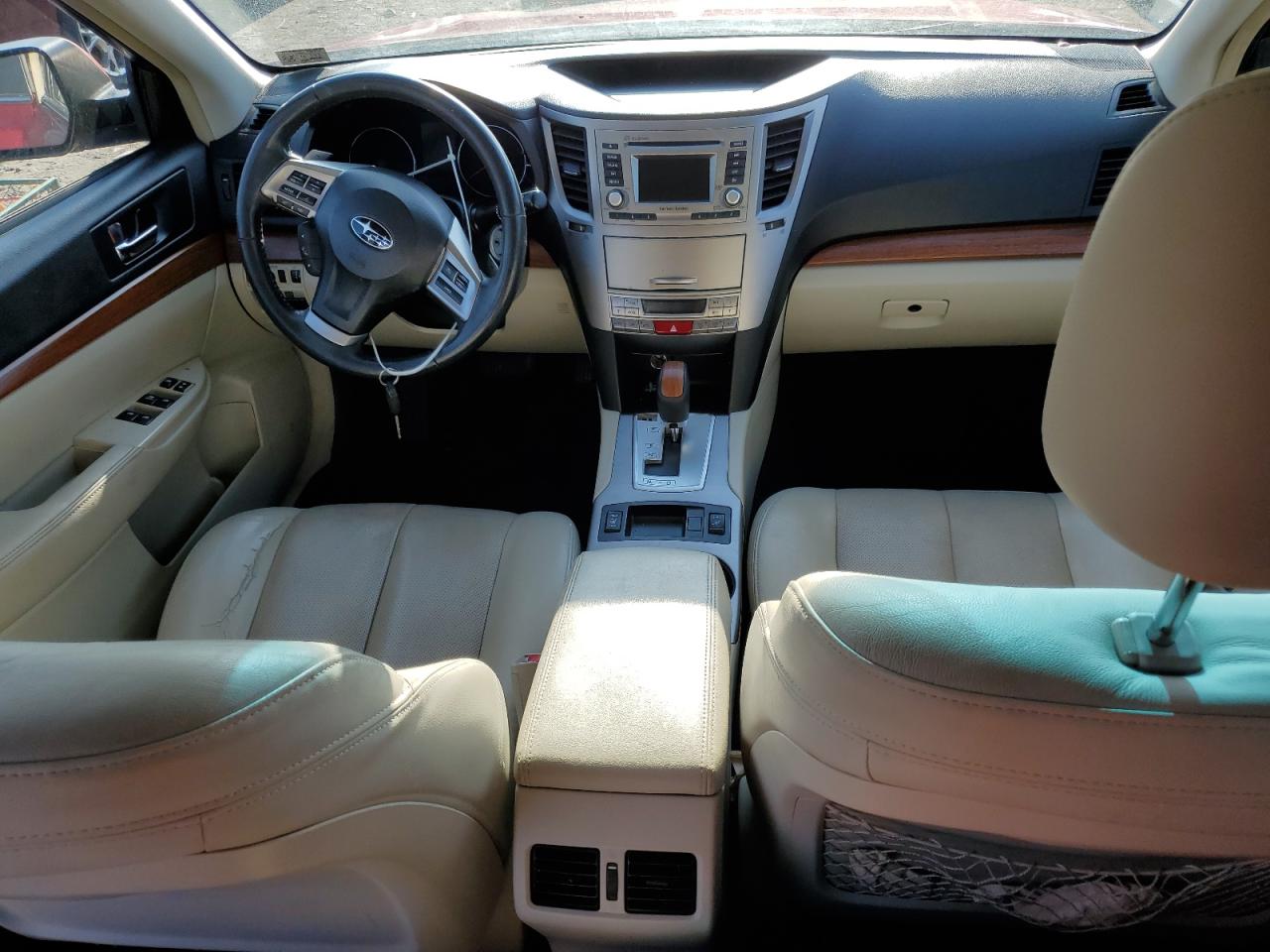 2014 Subaru Outback - Image 8