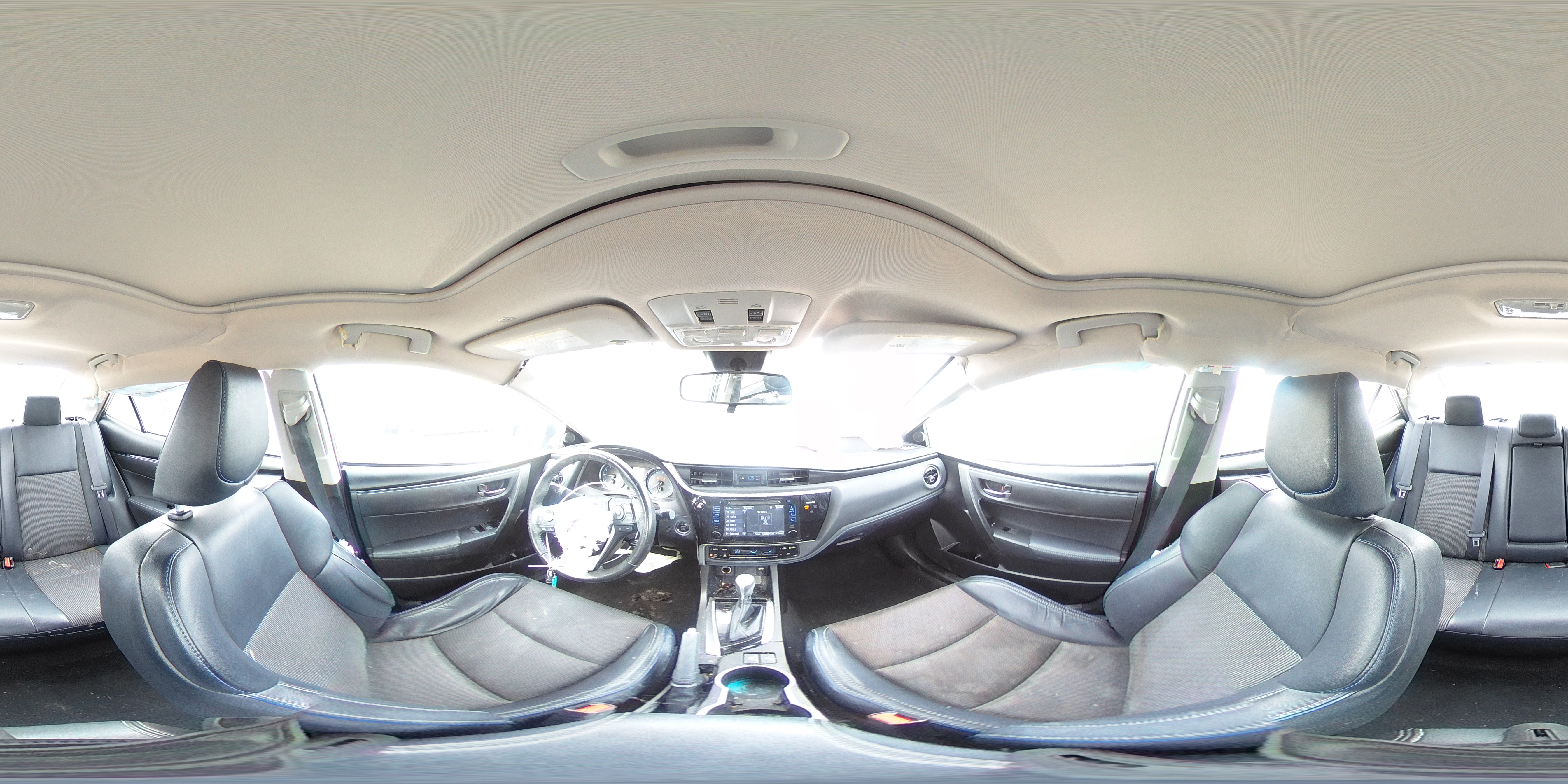 2017 Toyota Corolla - Image 13