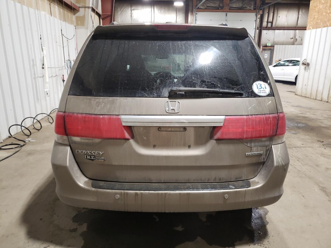 2010 Honda Odyssey - Image 6